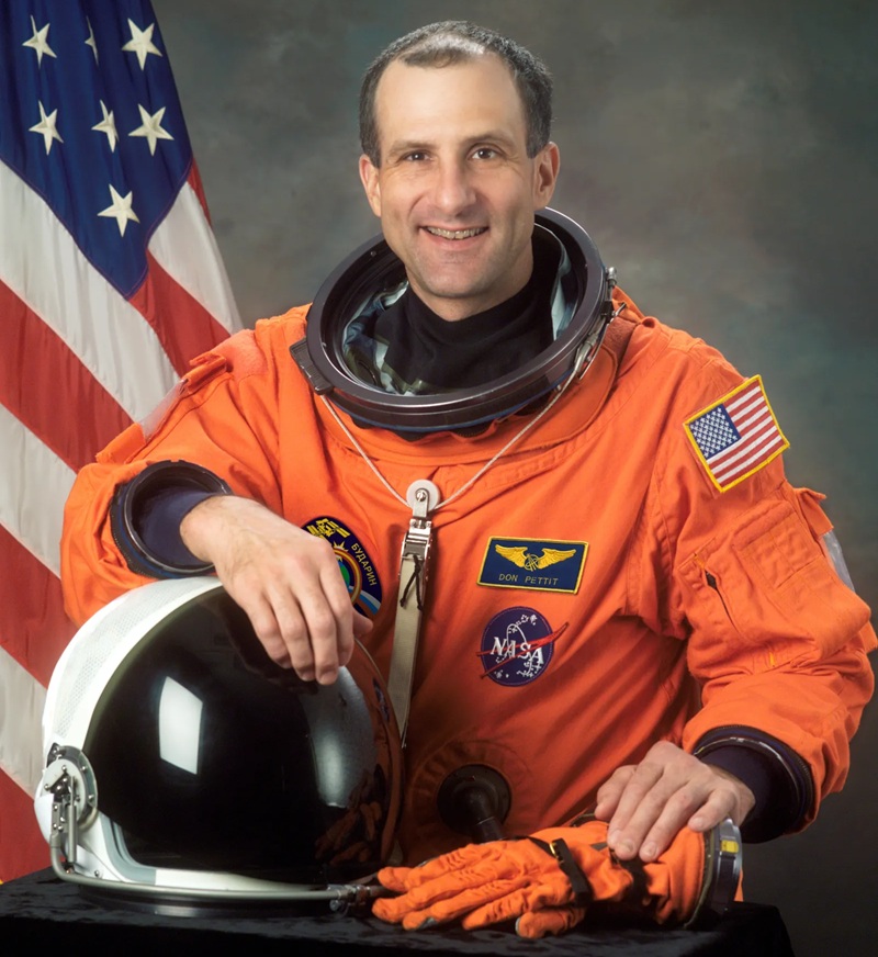 Alcañiz se prepara para el eclipse con una charla de un astronauta de la NASA