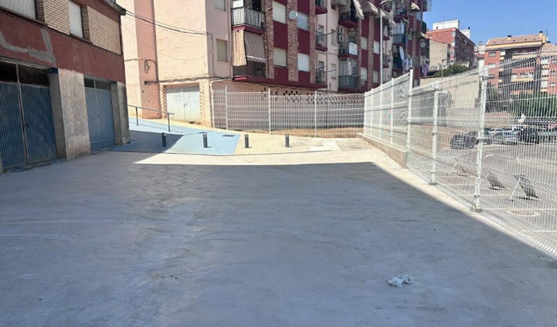 Inicio de las obras en Avda, Aragón 85 y Calle Mas de las Matas