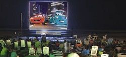 Cine gratuito en la playa