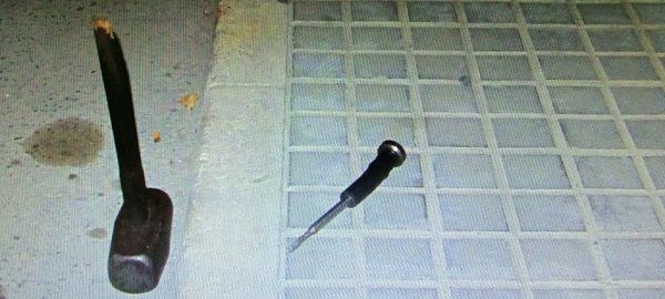 Herramientas presuntamente utilizadas en el intento de robo. Foto: Policía Local de Caspe