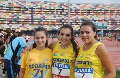 Pilar Alquézar, Marta Cortés y Marta Giménez