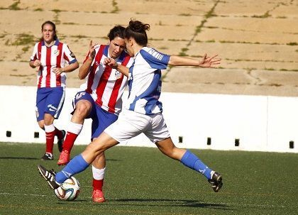 Silvia, en el centro. Foto: Alexander Marín (www.clubatleticodemadrid.com)