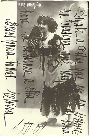 Fotografía dedicada de Elvira de Hidalgo