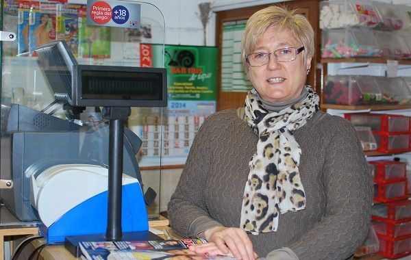 Pilar Martínez, la vendedora del décimo premiado en Alcañiz